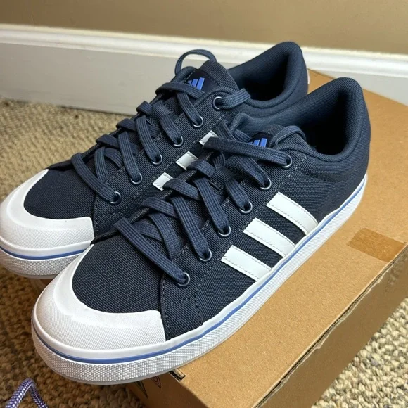 NWOT - adidas, Men's Bravada 2.0 Low Casual Sneakers from Finish Line, Size 8 - Picture 3 of 14